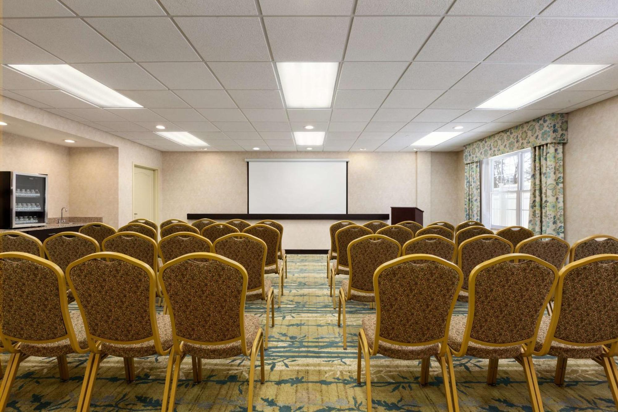 Hotel Hampton Dover