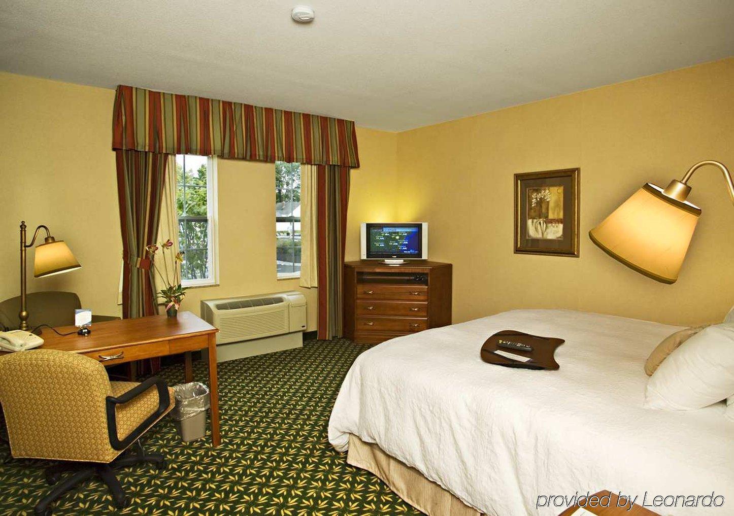 Hotel Hampton