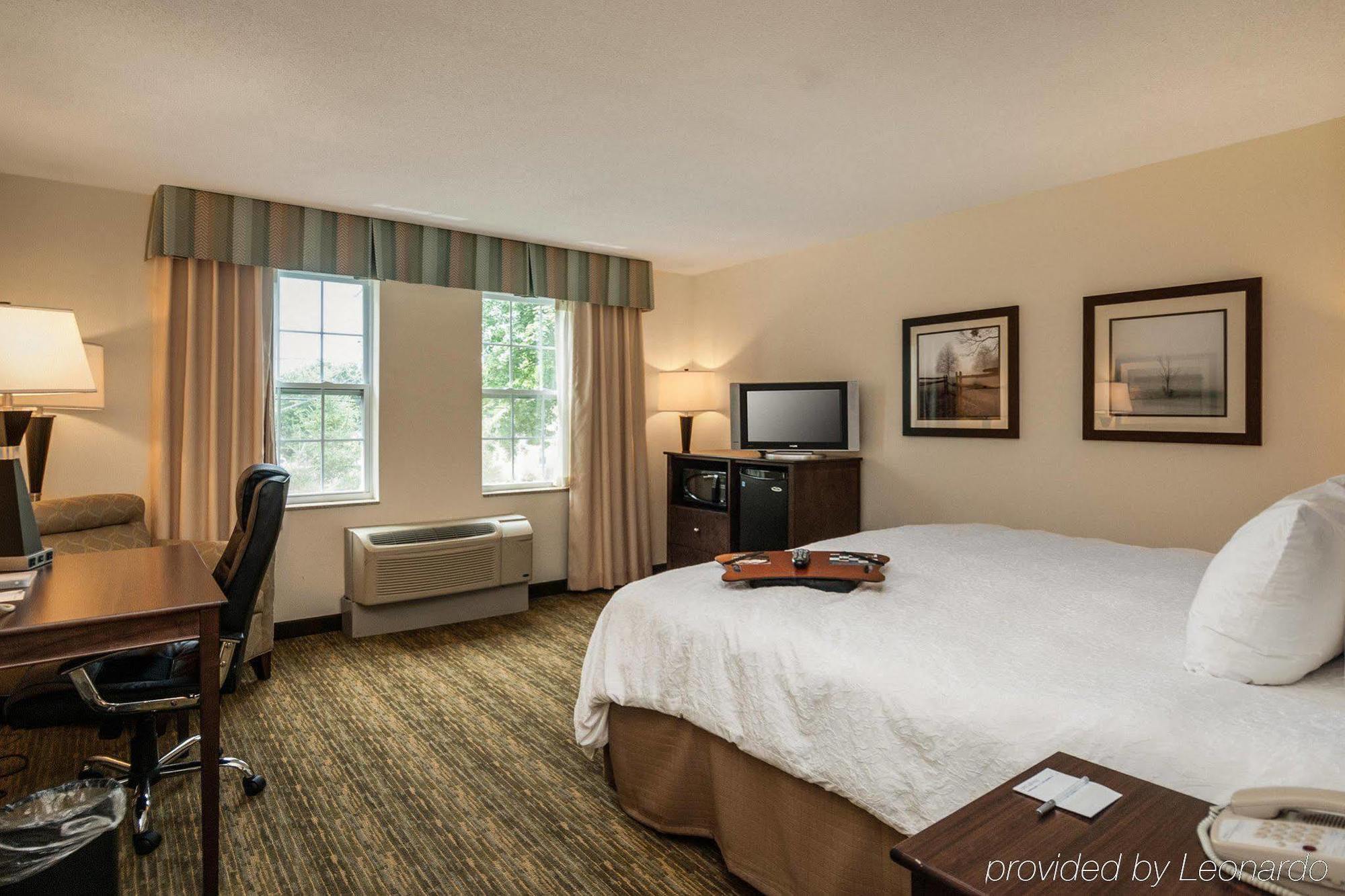 Hampton 3* Dover